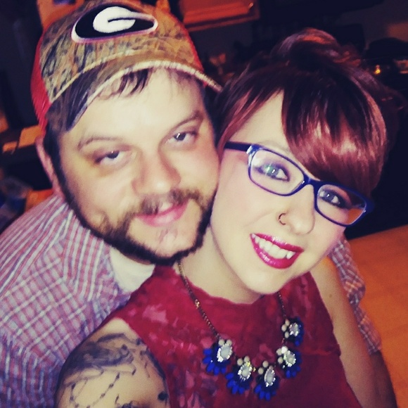 Meet your Posher, Lindsey - Picture 3 of 4